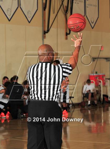 Thumbnail 3 in Pacifica Christian vs California School for the Deaf (MaxPreps Holiday Classic) photogallery.