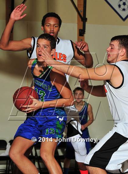 Thumbnail 1 in Pacifica Christian vs California School for the Deaf (MaxPreps Holiday Classic) photogallery.