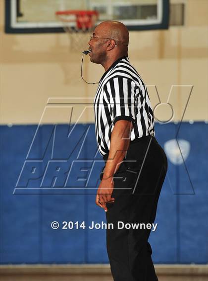 Thumbnail 3 in Pacifica Christian vs California School for the Deaf (MaxPreps Holiday Classic) photogallery.