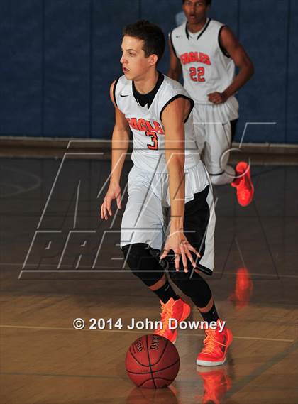 Thumbnail 2 in Pacifica Christian vs California School for the Deaf (MaxPreps Holiday Classic) photogallery.
