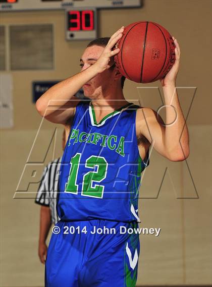 Thumbnail 3 in Pacifica Christian vs California School for the Deaf (MaxPreps Holiday Classic) photogallery.