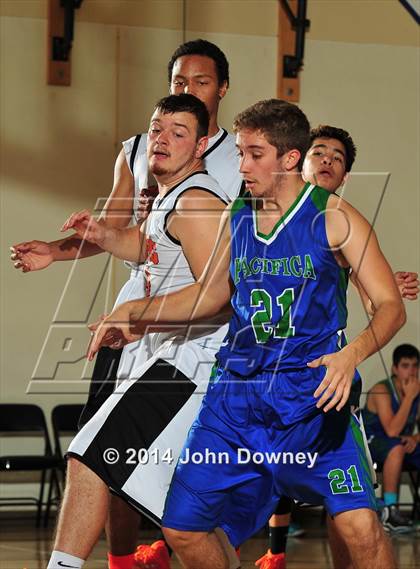 Thumbnail 2 in Pacifica Christian vs California School for the Deaf (MaxPreps Holiday Classic) photogallery.