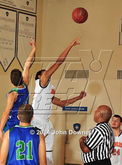 Thumbnail 2 in Pacifica Christian vs California School for the Deaf (MaxPreps Holiday Classic) photogallery.