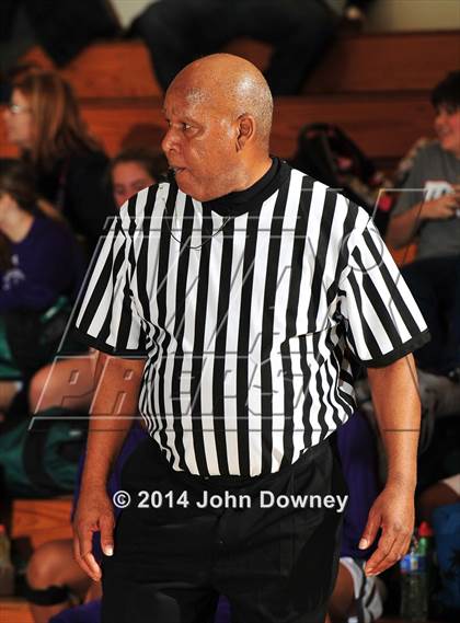 Thumbnail 3 in Pacifica Christian vs California School for the Deaf (MaxPreps Holiday Classic) photogallery.