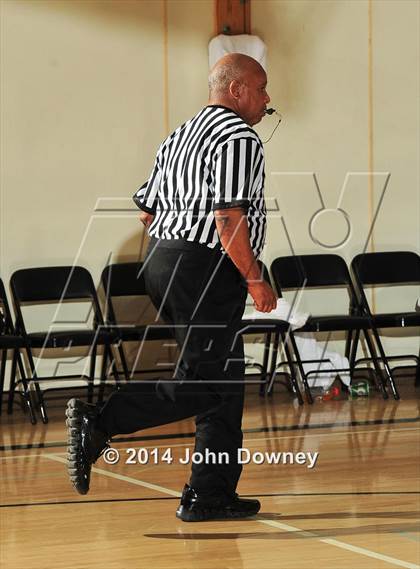 Thumbnail 3 in Pacifica Christian vs California School for the Deaf (MaxPreps Holiday Classic) photogallery.