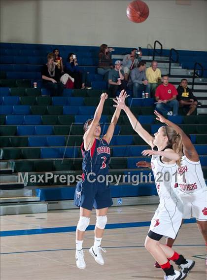 Thumbnail 3 in Tesoro vs Vista (So Cal Holiday Prep Classic) photogallery.