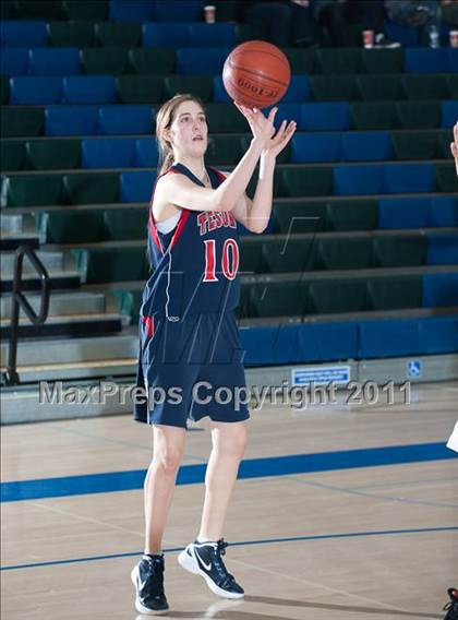 Thumbnail 3 in Tesoro vs Vista (So Cal Holiday Prep Classic) photogallery.