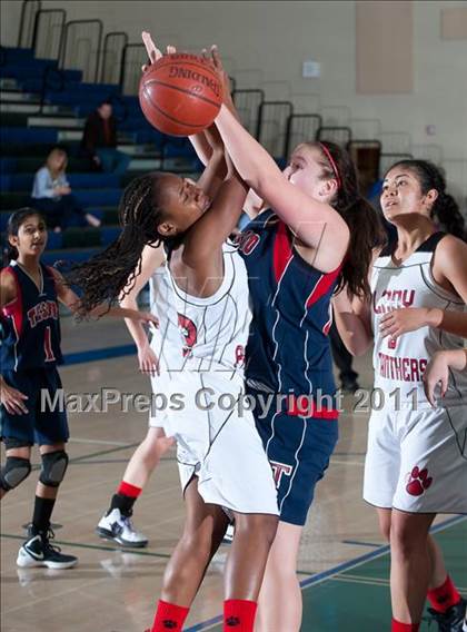 Thumbnail 2 in Tesoro vs Vista (So Cal Holiday Prep Classic) photogallery.