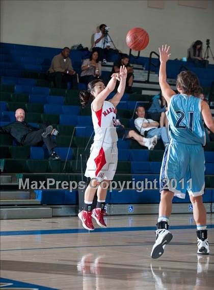 Thumbnail 3 in Tesoro vs Vista (So Cal Holiday Prep Classic) photogallery.
