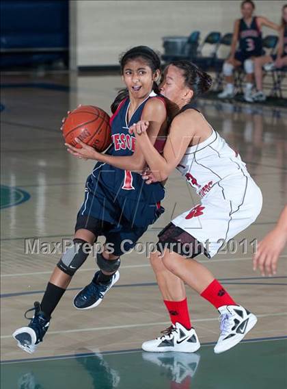 Thumbnail 1 in Tesoro vs Vista (So Cal Holiday Prep Classic) photogallery.