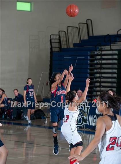 Thumbnail 3 in Tesoro vs Vista (So Cal Holiday Prep Classic) photogallery.