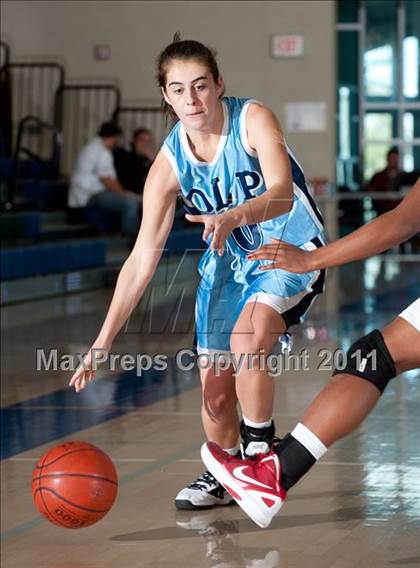 Thumbnail 1 in Tesoro vs Vista (So Cal Holiday Prep Classic) photogallery.