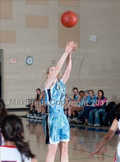 Thumbnail 1 in Tesoro vs Vista (So Cal Holiday Prep Classic) photogallery.