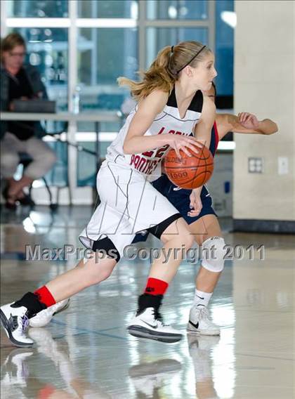 Thumbnail 2 in Tesoro vs Vista (So Cal Holiday Prep Classic) photogallery.