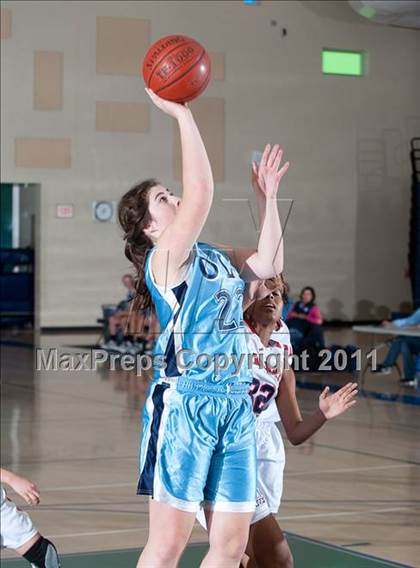 Thumbnail 3 in Tesoro vs Vista (So Cal Holiday Prep Classic) photogallery.