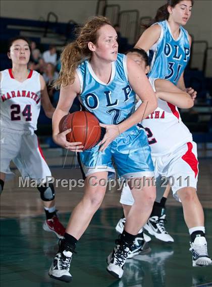 Thumbnail 2 in Tesoro vs Vista (So Cal Holiday Prep Classic) photogallery.