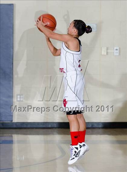 Thumbnail 1 in Tesoro vs Vista (So Cal Holiday Prep Classic) photogallery.