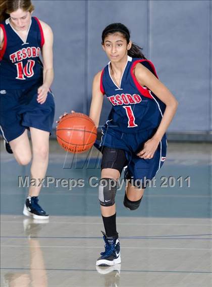 Thumbnail 2 in Tesoro vs Vista (So Cal Holiday Prep Classic) photogallery.