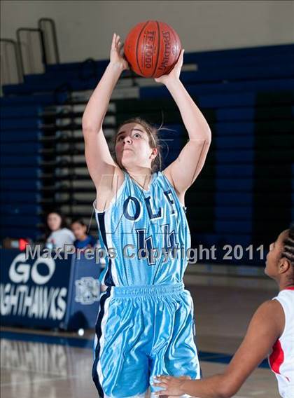 Thumbnail 1 in Tesoro vs Vista (So Cal Holiday Prep Classic) photogallery.