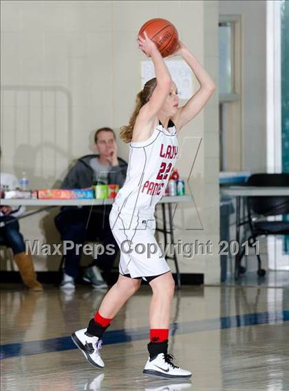 Thumbnail 3 in Tesoro vs Vista (So Cal Holiday Prep Classic) photogallery.