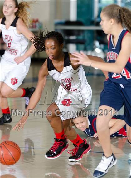 Thumbnail 1 in Tesoro vs Vista (So Cal Holiday Prep Classic) photogallery.