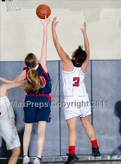 Thumbnail 1 in Tesoro vs Vista (So Cal Holiday Prep Classic) photogallery.