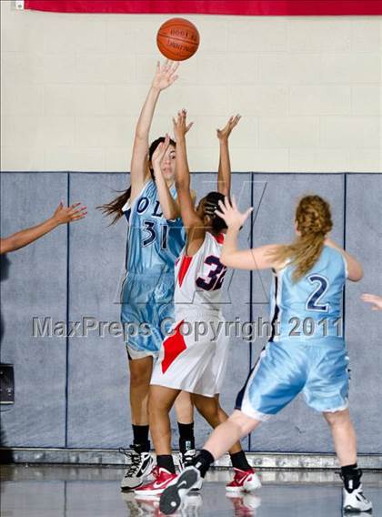 Thumbnail 3 in Tesoro vs Vista (So Cal Holiday Prep Classic) photogallery.