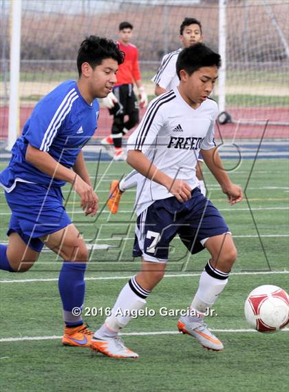 Thumbnail 2 in Pinole Valley vs Freedom photogallery.
