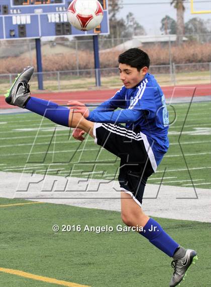 Thumbnail 2 in JV: Pinole Valley vs Freedom photogallery.