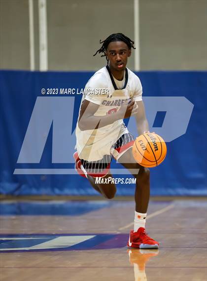 Thumbnail 1 in Lincoln Charter @ Providence Day photogallery.