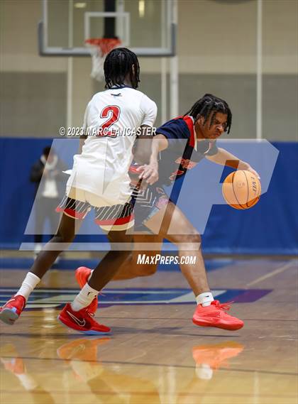 Thumbnail 2 in Lincoln Charter @ Providence Day photogallery.