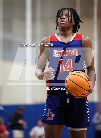 Thumbnail 3 in Lincoln Charter @ Providence Day photogallery.