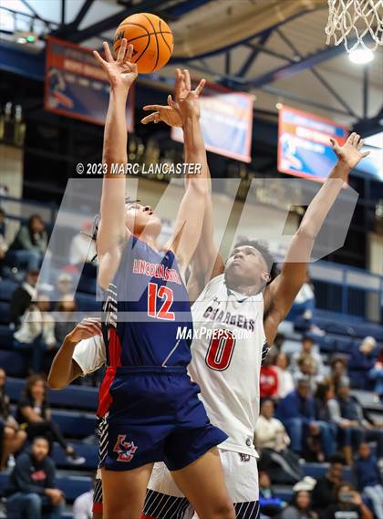 Thumbnail 3 in Lincoln Charter @ Providence Day photogallery.