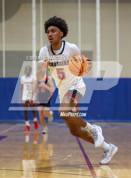 Thumbnail 3 in Lincoln Charter @ Providence Day photogallery.