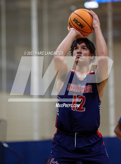 Thumbnail 2 in Lincoln Charter @ Providence Day photogallery.
