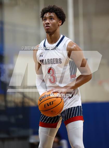 Thumbnail 3 in Lincoln Charter @ Providence Day photogallery.