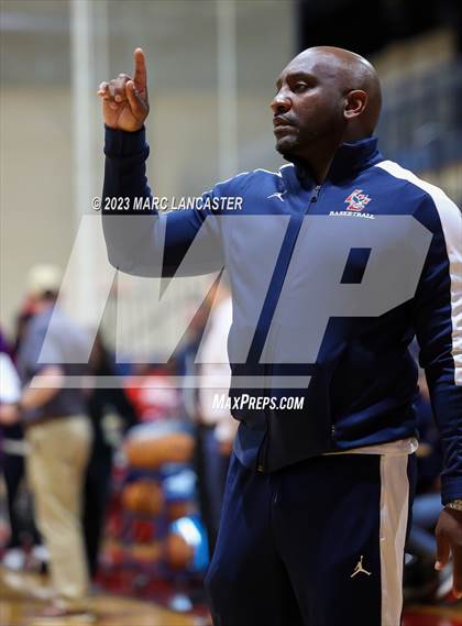 Thumbnail 2 in Lincoln Charter @ Providence Day photogallery.