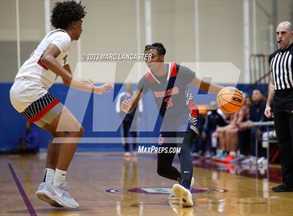 Thumbnail 1 in Lincoln Charter @ Providence Day photogallery.
