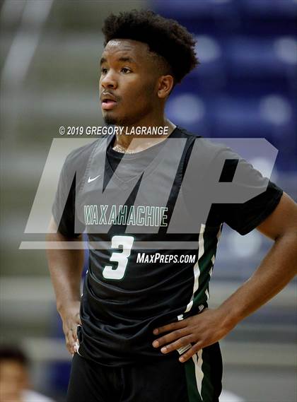 Thumbnail 2 in Waxahachie vs Mansfield Summit photogallery.