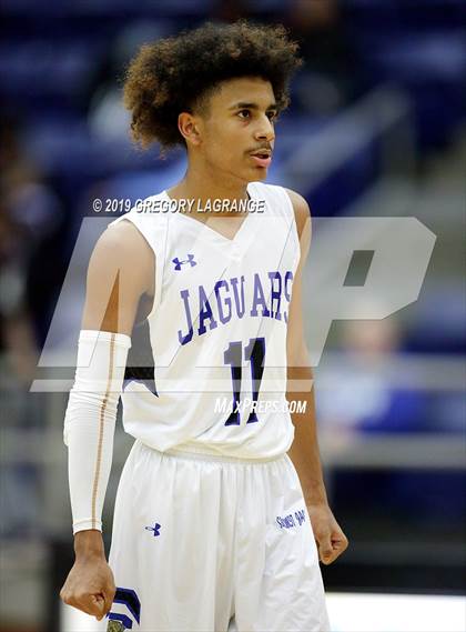 Thumbnail 2 in Waxahachie vs Mansfield Summit photogallery.