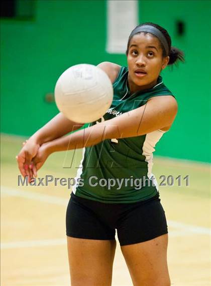 Thumbnail 2 in Northwest Catholic vs. Coventry (CIAC Class S Final) photogallery.