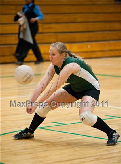 Thumbnail 3 in Northwest Catholic vs. Coventry (CIAC Class S Final) photogallery.