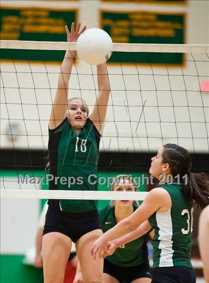 Thumbnail 3 in Northwest Catholic vs. Coventry (CIAC Class S Final) photogallery.