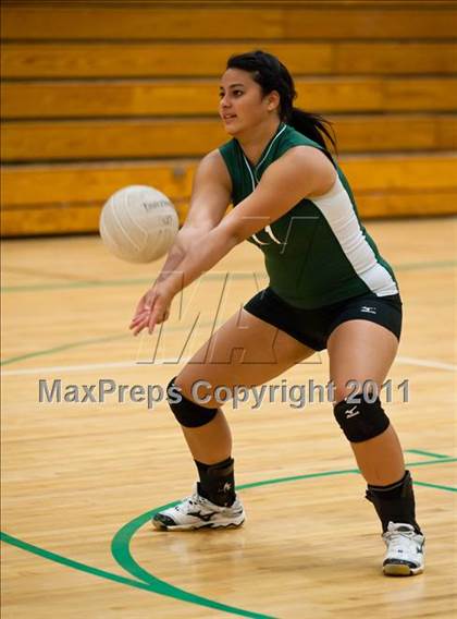 Thumbnail 1 in Northwest Catholic vs. Coventry (CIAC Class S Final) photogallery.