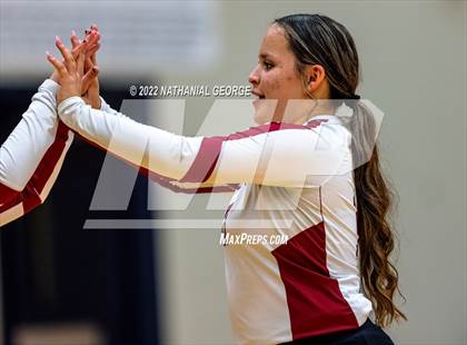 Thumbnail 3 in Bellevue East vs. Buena Vista (Metro Tournament) photogallery.