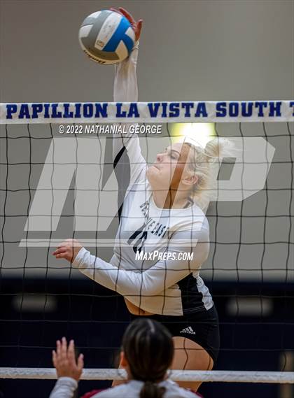 Thumbnail 1 in Bellevue East vs. Buena Vista (Metro Tournament) photogallery.