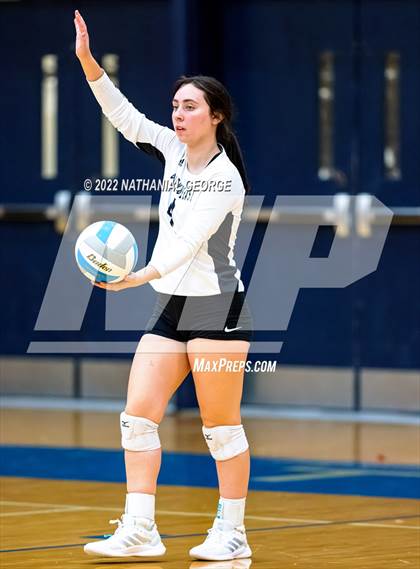 Thumbnail 2 in Bellevue East vs. Buena Vista (Metro Tournament) photogallery.