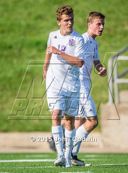 Thumbnail 2 in Ridge Point vs Terry (Region III Quarterfinal) photogallery.