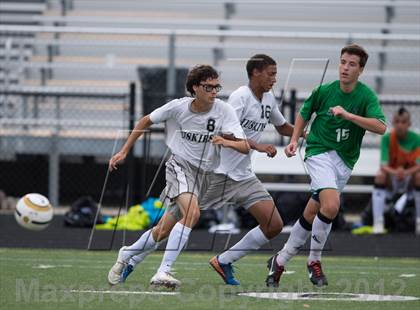 Thumbnail 2 in Myers Park at Hough photogallery.