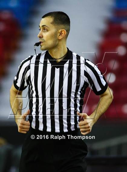 Thumbnail 3 in Jesuit vs. Davis photogallery.